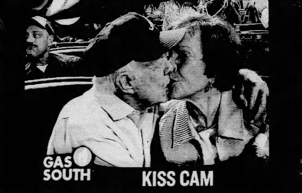 ‘kiss cam’ meaning and early occurrences word histories